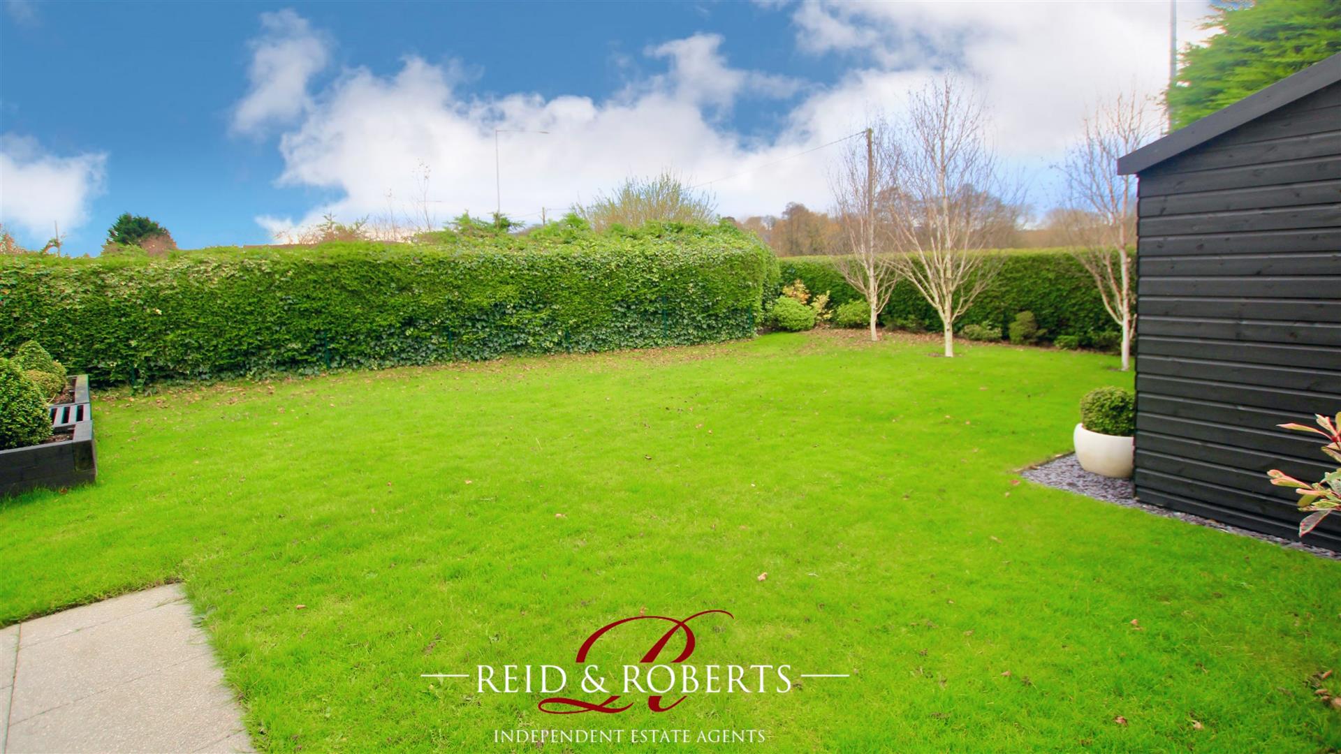 Bryn Awelon, Mold Reid and Roberts